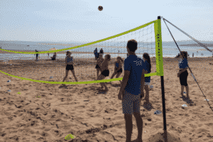 Beachvolleyball am Strand